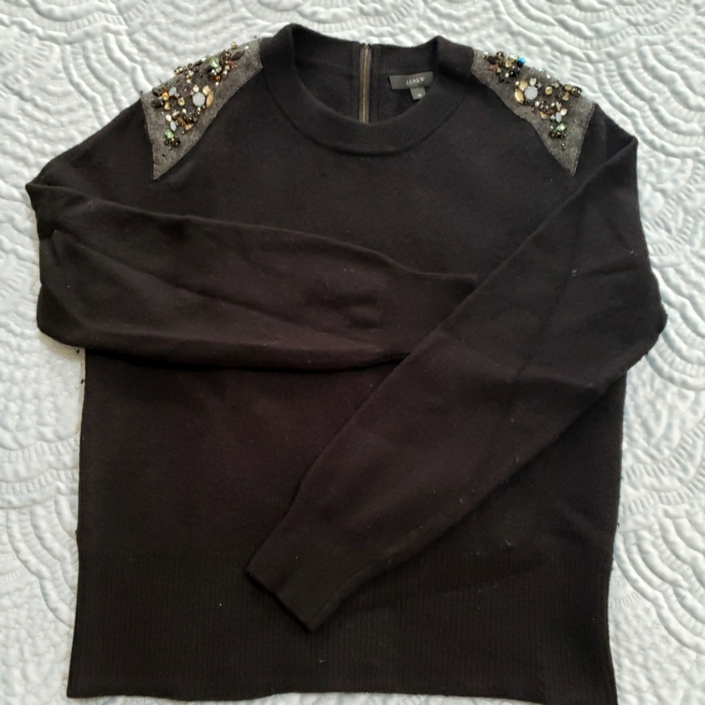 BEADED ZIPPER BACKED SWEATER